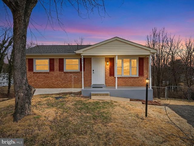 4601 KENTWOOD LN, Woodbridge, VA 22193