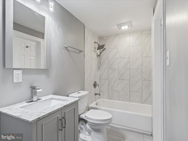 4601 KENTWOOD LN, Woodbridge, VA 22193