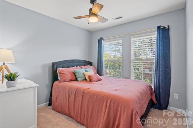 9810 Kings Parade Boulevard, Charlotte, NC 28273