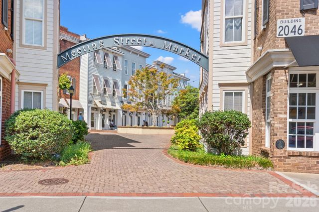 9810 Kings Parade Boulevard, Charlotte, NC 28273