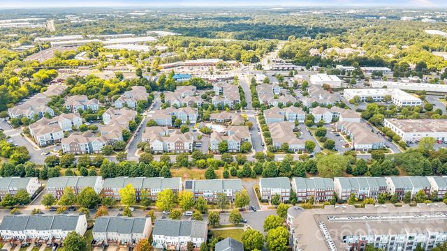 9810 Kings Parade Boulevard, Charlotte, NC 28273