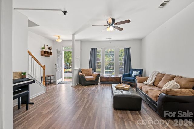 9810 Kings Parade Boulevard, Charlotte, NC 28273