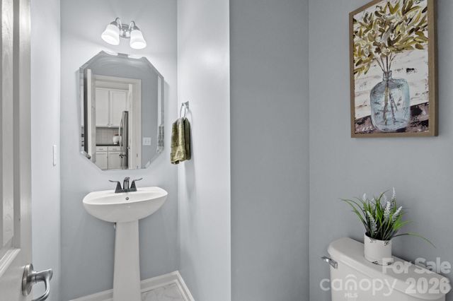 9810 Kings Parade Boulevard, Charlotte, NC 28273