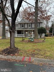 6306 PANDA CT, Waldorf, MD 20603