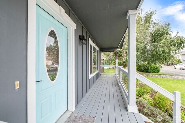 4849 Starfish Lane, Blaine, WA 98230