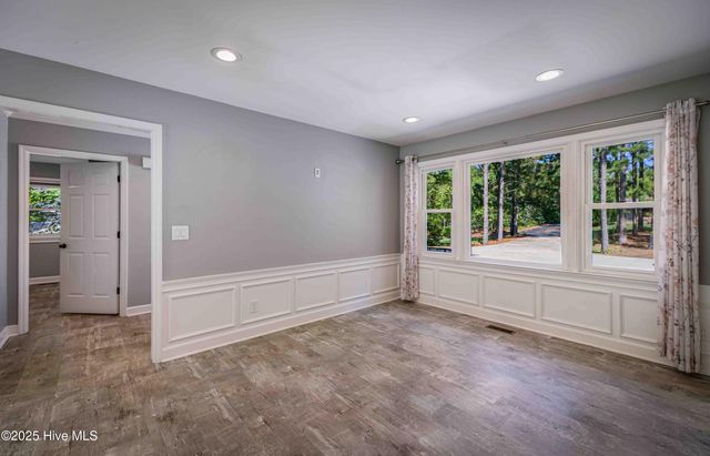 146 E Devonshire Avenue, West End, NC 27376