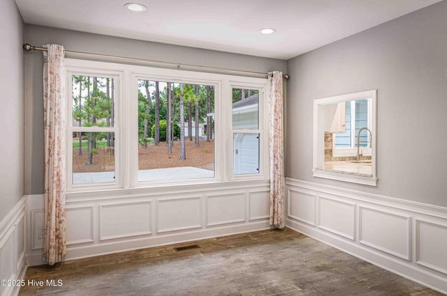 146 E Devonshire Avenue, West End, NC 27376