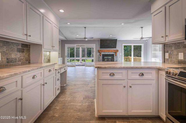 146 E Devonshire Avenue, West End, NC 27376