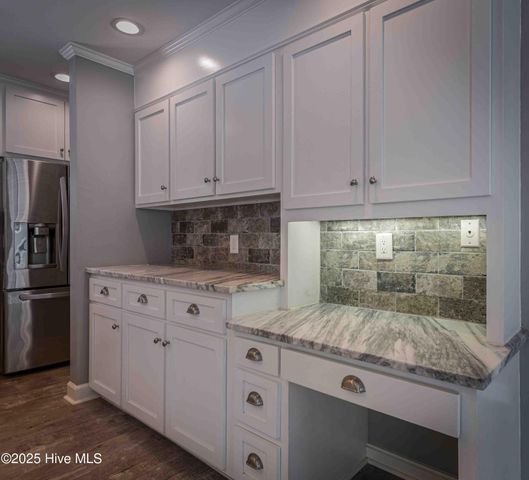146 E Devonshire Avenue, West End, NC 27376