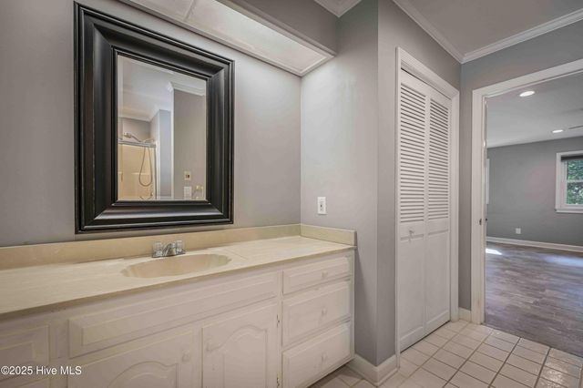 146 E Devonshire Avenue, West End, NC 27376