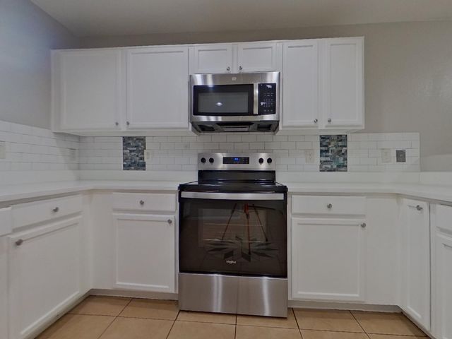 6327 W Fawn Drive, Laveen, AZ 85339