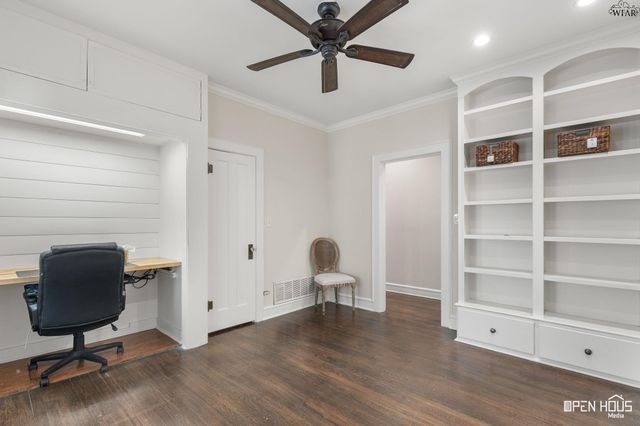 1821 SPEEDWAY AVENUE, Wichita Falls, TX 76301