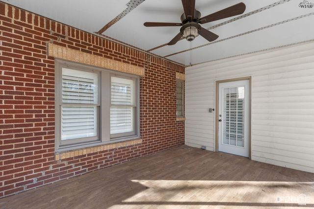 1821 SPEEDWAY AVENUE, Wichita Falls, TX 76301