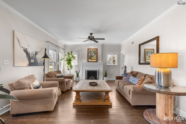 1821 SPEEDWAY AVENUE, Wichita Falls, TX 76301