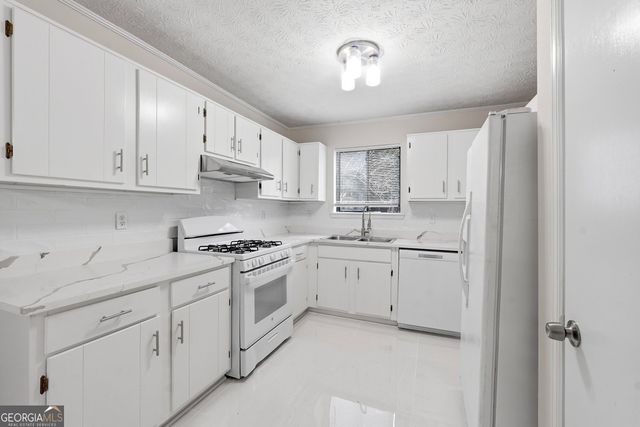537 Fire Fly Drive, Tucker, GA 30084
