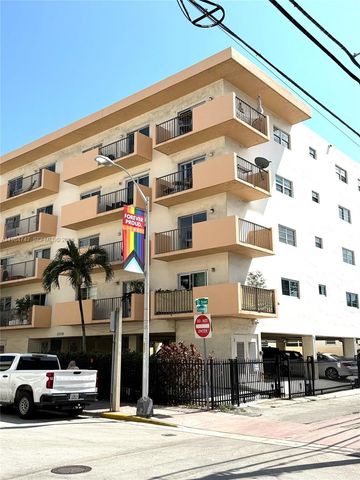 1150 Collins Ave 301, Miami Beach, FL 33139