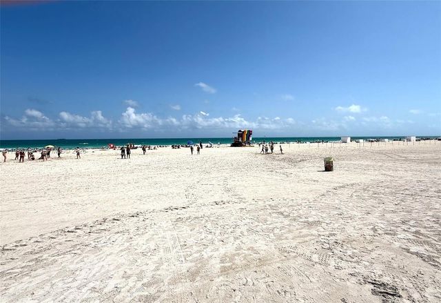 1150 Collins Ave 301, Miami Beach, FL 33139