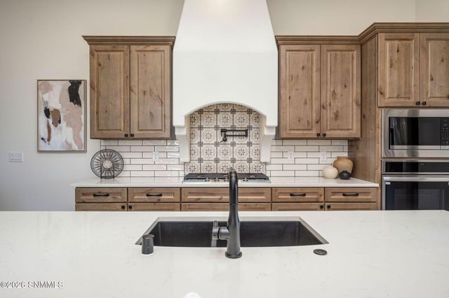 7736 Celestial Street, Las Cruces, NM 88012