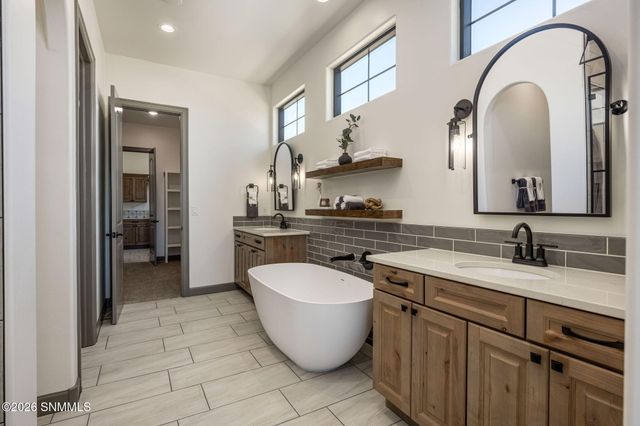7736 Celestial Street, Las Cruces, NM 88012