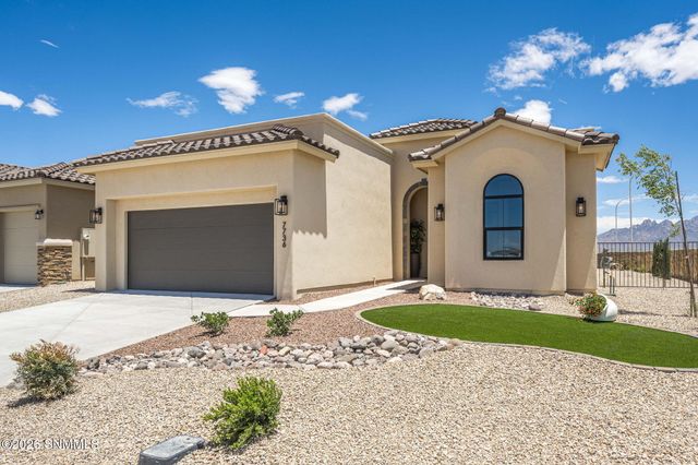 7736 Celestial Street, Las Cruces, NM 88012