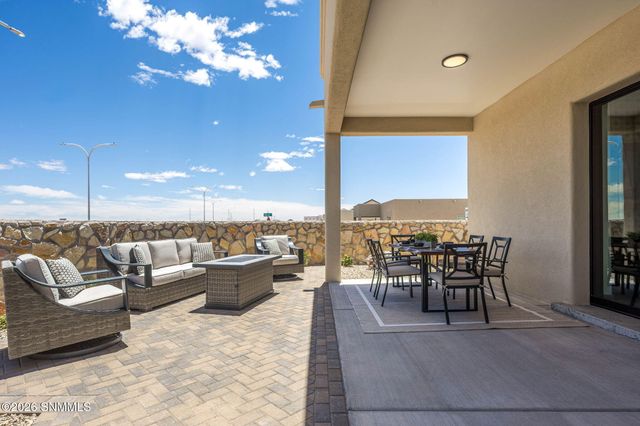 7736 Celestial Street, Las Cruces, NM 88012