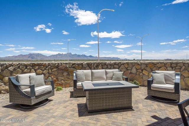 7736 Celestial Street, Las Cruces, NM 88012
