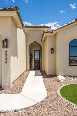 7736 Celestial Street, Las Cruces, NM 88012