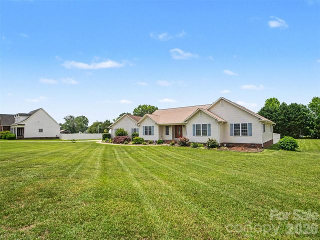 290 Deal Estate Drive, China Grove, NC 28023