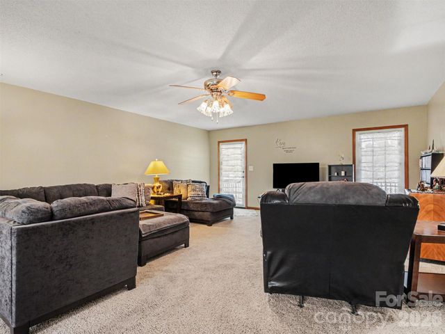 290 Deal Estate Drive, China Grove, NC 28023