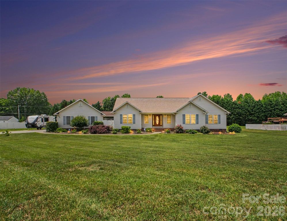 290 Deal Estate Drive, China Grove, NC 28023