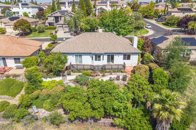 5222 Silver Peak Ln, Rocklin, CA 95765