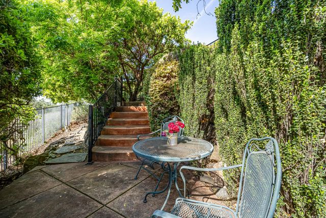 5222 Silver Peak Ln, Rocklin, CA 95765