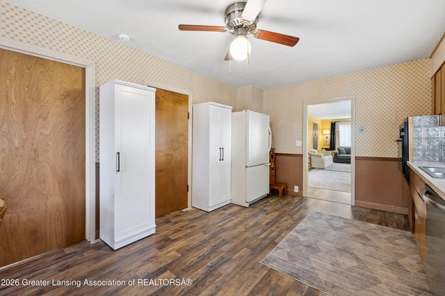 4615 Tolland Avenue, Holt, MI 48842