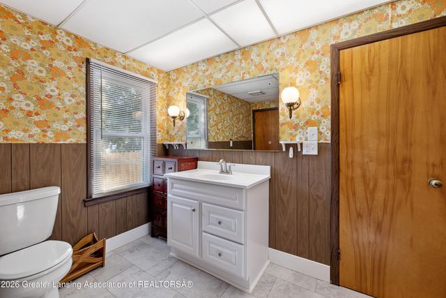 4615 Tolland Avenue, Holt, MI 48842