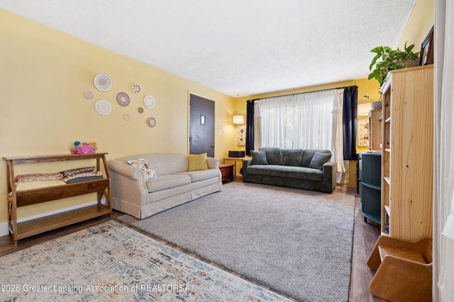 4615 Tolland Avenue, Holt, MI 48842