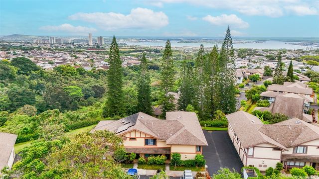 98-1731 Kaahumanu Street 33C, Aiea, HI 96701