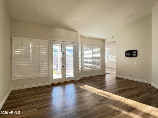 22366 N 68TH Drive, Glendale, AZ 85310