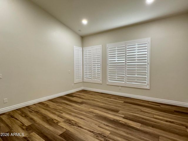 22366 N 68TH Drive, Glendale, AZ 85310