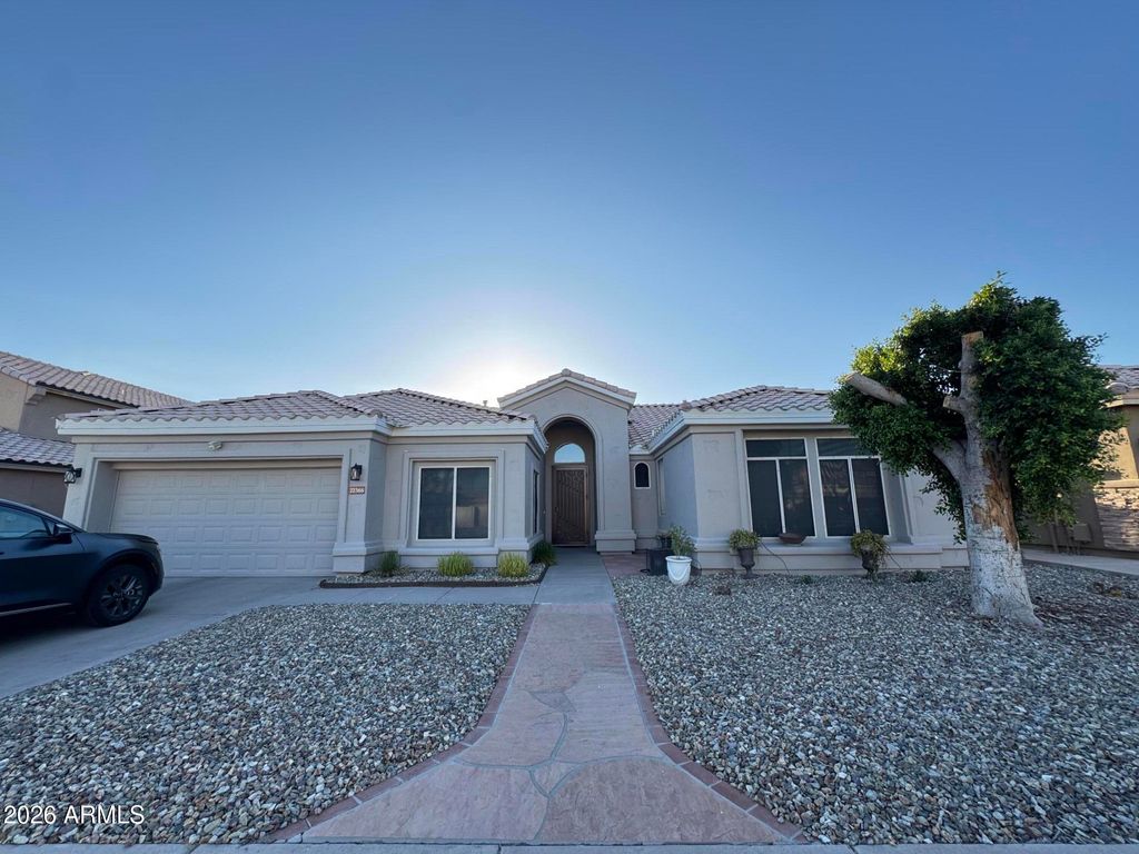 22366 N 68TH Drive, Glendale, AZ 85310