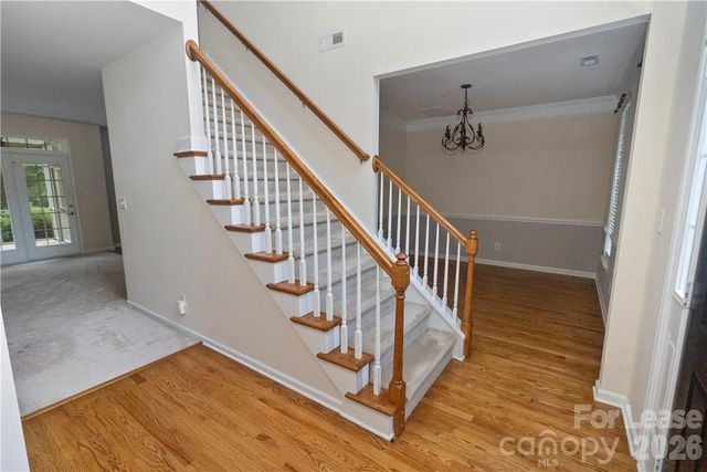 8230 Glamorgan Lane, Matthews, NC 28104