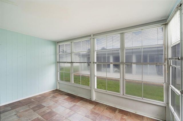 5972 HIBISCUS DRIVE 207, Bradenton, FL 34207