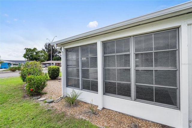 5972 HIBISCUS DRIVE 207, Bradenton, FL 34207