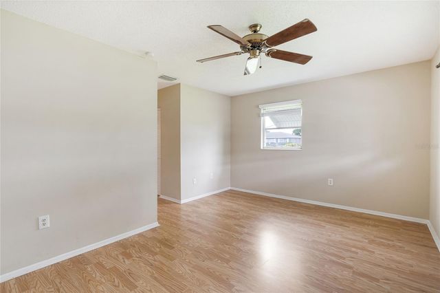 5972 HIBISCUS DRIVE 207, Bradenton, FL 34207