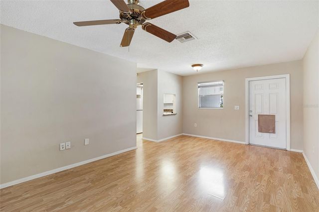 5972 HIBISCUS DRIVE 207, Bradenton, FL 34207