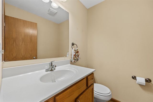 187 Alydar Drive, North Liberty, IA 52317
