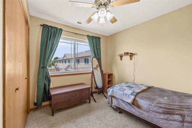 187 Alydar Drive, North Liberty, IA 52317