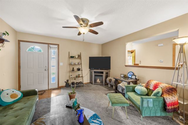 187 Alydar Drive, North Liberty, IA 52317