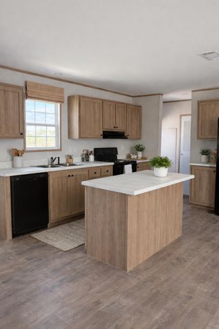 19033 NW 262nd Street, Okeechobee, FL 34972