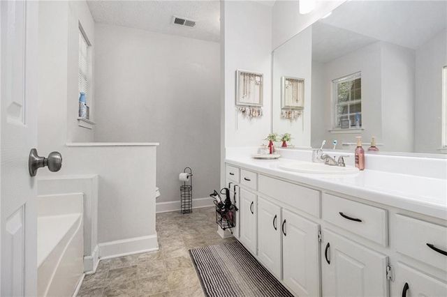 230 Laurel Way, Covington, GA 30016