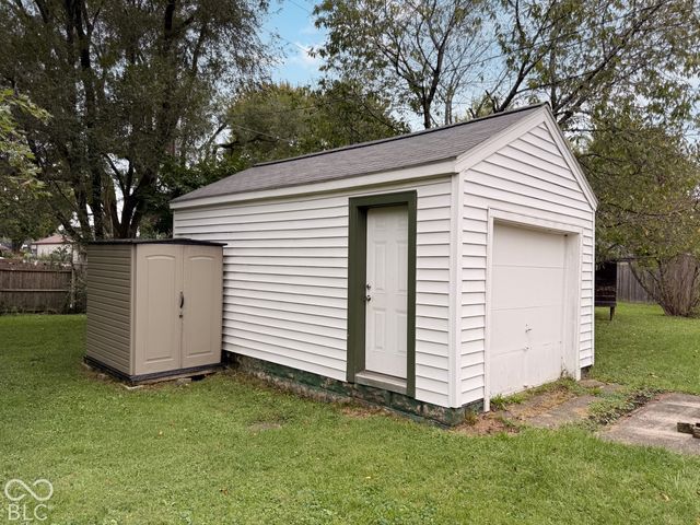 1111 Fairfax Street, Anderson, IN 46012